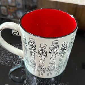 Spectrum Oversized Nutcracker mug